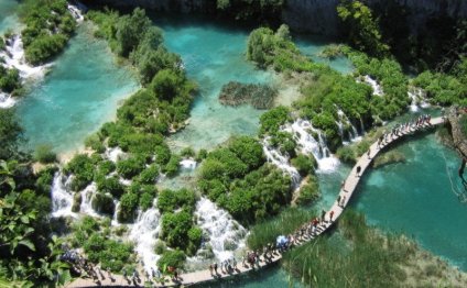 Plitvice lakes, Croatia (wiki