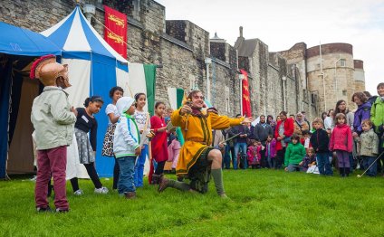 Tudors at the Tower: family