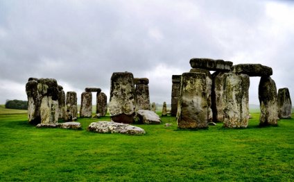 Stonehenge on a day trip from