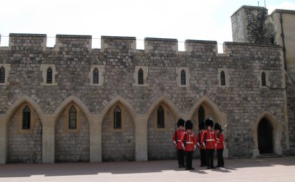 Windsor Castle - Changing of