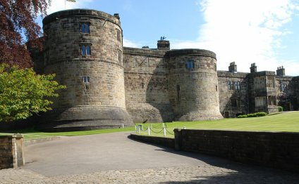 Free castles to visit
