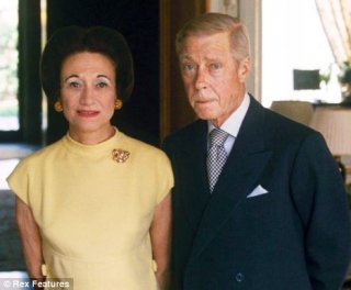 Outcasts: The Duke and Duchess of Windsor in 1966