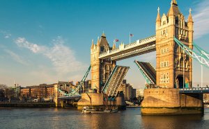 Hotels Near Tower Bridge, London