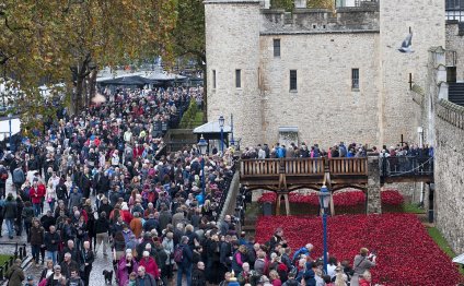 Opening times for Tower of London