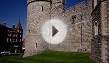 Walking around spectacular Windsor Castle, Windor, England